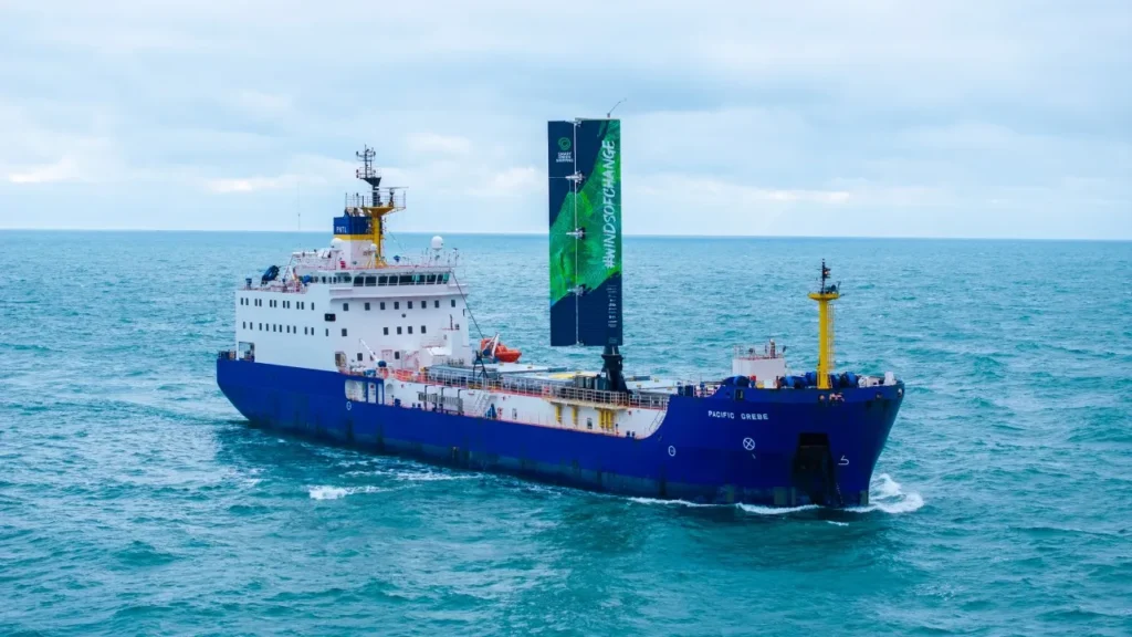 UK Government Unveils £30 Million Investment in Shipping Decarbonisation