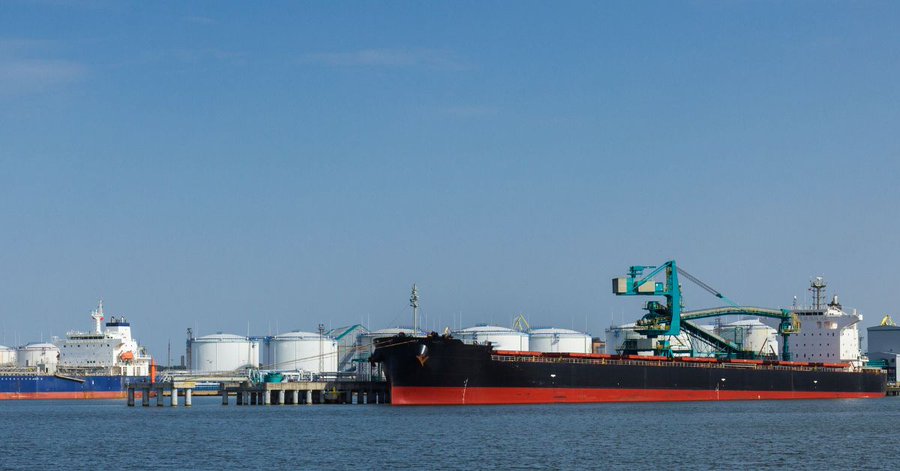 ADNOC L&S & TA’ZIZ to Build UAE’s First Dedicated Chemicals Port in Ruwais