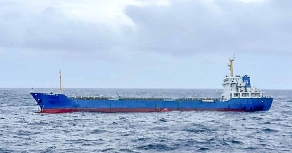 Sri Lanka Navy Rescues 14 Seafarers After Cargo Ship Suffers Engine Failure